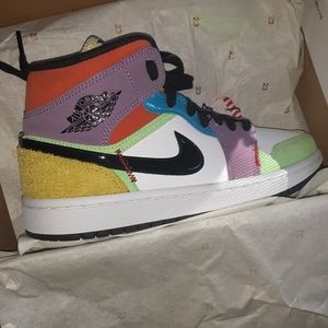 6 1/2 Air Jordan 1's Lightbulb